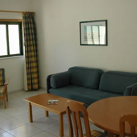 Plaza Real By Atlantichotels Hotel apartamentowy