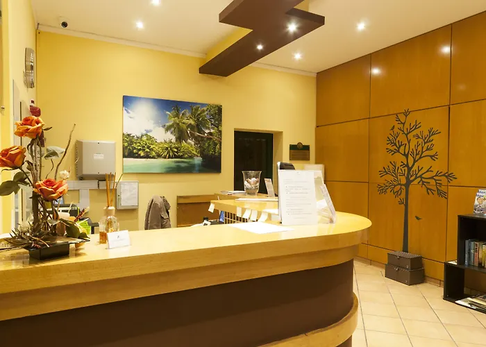 Plaza Real By Atlantichotels 3*