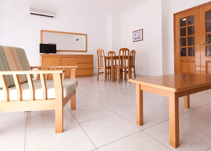 Aparthotel Plaza Real By Atlantichotels Portimão