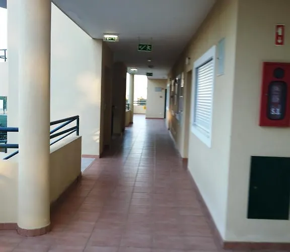 アパートホテル Plaza Real By Atlantichotels ポルティマン